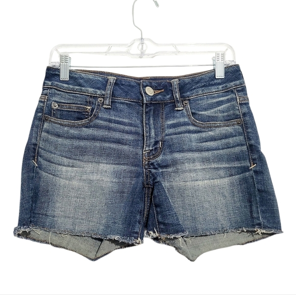American Eagle Super Stretch Denim Shorts Women’s Size 4 Blue Frayed Hem Classic - Picture 11 of 11